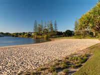 The Sebel Twin Waters - Beach-min